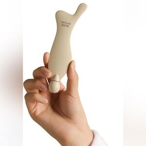 Gua Sha Facial Sculpting Tool 4-in-1 Jawline Massager Lymphatic Drainage NEW